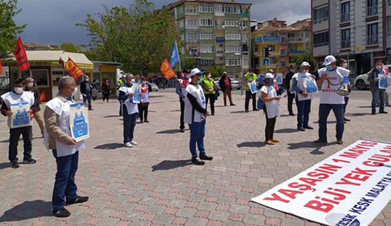Canlı Blog: Koronavirüs önlemlerinden muaf tutulan emekçiler haklarını 1 Mayıs'ta aradı - Resim : 5