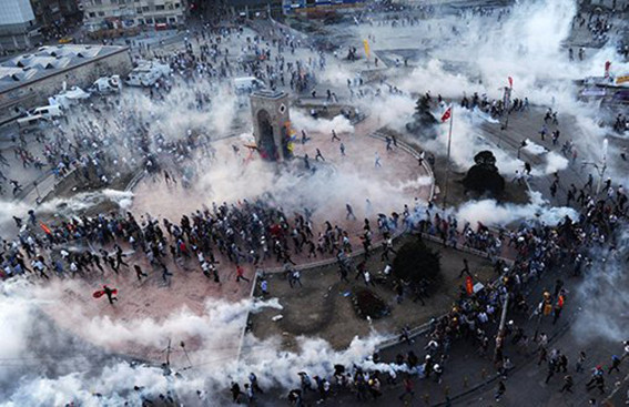 Beyoğlu’nun yorgun tramvayı 106 yaşında - Resim : 4
