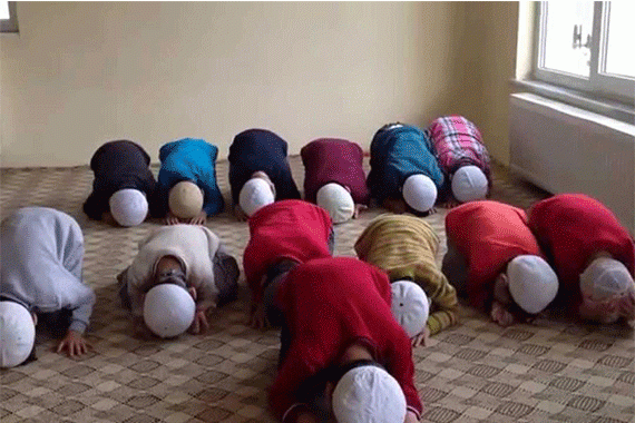 'Anne çalışma, senin paran günahmış' - Resim : 2
