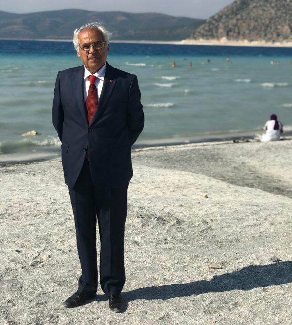 CHP'li belediye başkanına saldıranlar polis olduklarını söylemiş - Resim : 1