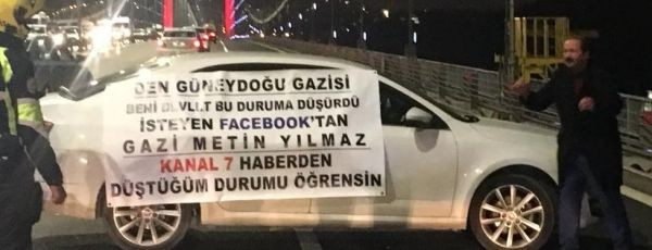 'Beni devlet bu duruma düşürdü' diyen gazi eylem yaptı - Resim : 1