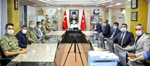 Mardin'de maskesiz sokağa çıkmak yasaklandı - Resim : 1