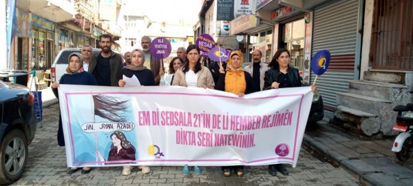 Kadınların eylemleri sürüyor: Bu rejim yok olmaya mahkumdur - Resim : 1