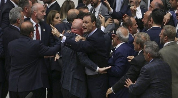 Ahmet Şık: Bana yapılan saldırıyı Bülent Turan yönetti - Resim : 2
