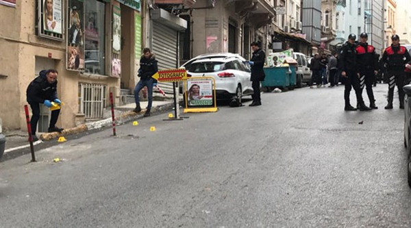 HDP İstanbul İl binasına silahlı saldırı - Resim : 1