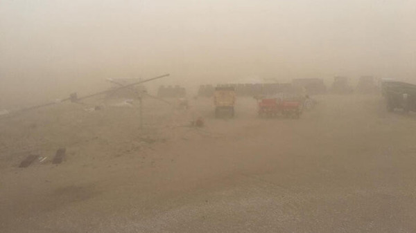 Meteoroloji uyarmıştı: Kum fırtınası hayatı olumsuz etkiledi - Resim : 1
