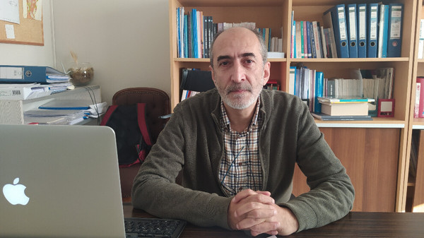 Dipten gelen dalga büyüyor (3): Muhalefet işçi eylemlerini seyrediyor - Resim : 6