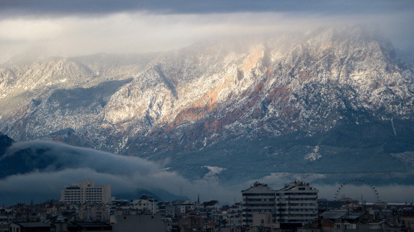 Antalya’ya 29 yıl sonra kar yağdı - Resim : 5