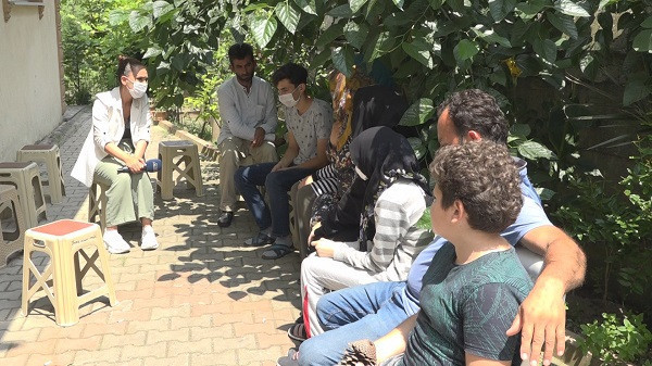 'Fabrika sahibinin oğluyla eşi fabrikanın bilgisayarlarını kaçırırken orada engel olduk' - Resim : 1