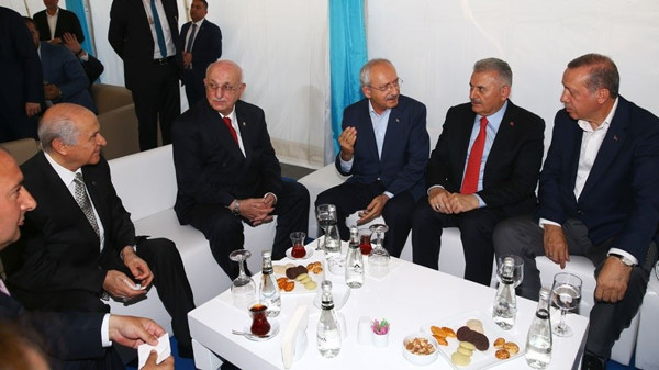 Anladınız mı? Örülen çorabı anladık mı? - Resim : 1