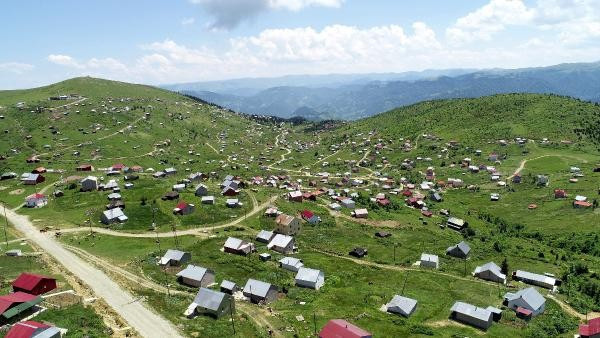 İmar Barışı'nı duyan yaylalarda kaçak yapıya başladı - Resim : 2