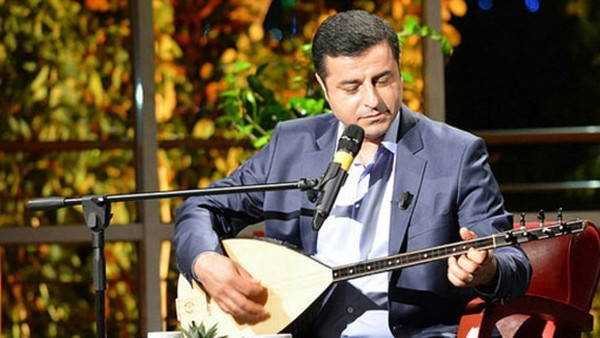 Demirtaş: Ben avukat ve siyasetçi olarak kimsem edebiyatta da aynı kişiyim - Resim : 4