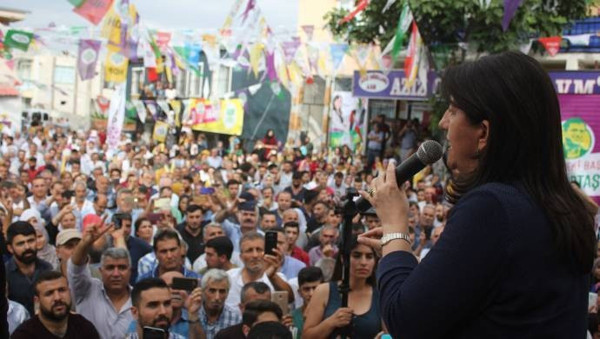 Buldan: AKP’yi Türkiye’de tabela partisi yapacağız - Resim : 3