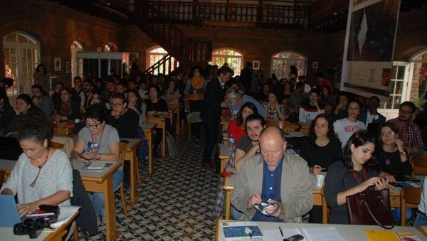 Ege İnsan Hakları Okulu'ndan 'İnsan Hakları’ çalıştayı - Resim : 1