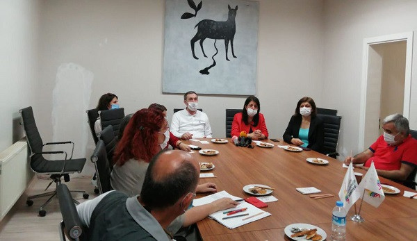 Pervin Buldan: Bu ülkede barış ve demokrasi gelecekse, bunu HDP getirebilir - Resim : 1