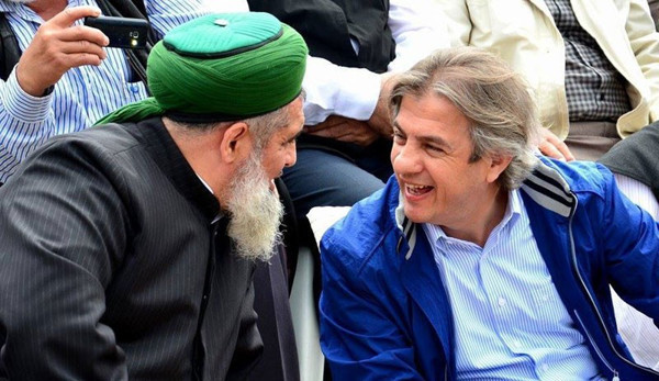Tarikat liderinden 'Adalet Yürüyüşü'ne tehdit - Resim : 1