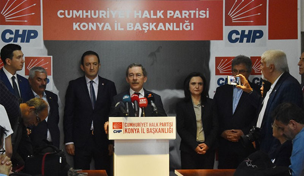 Şener: Erdoğan bütün unvanlarını bana borçlu - Resim : 1