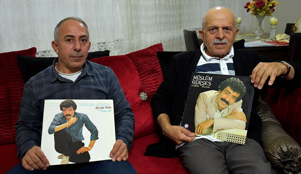 Müslüm Gürses hayranlığı paha biçilmez bir koleksiyona dönüştü - Resim : 1