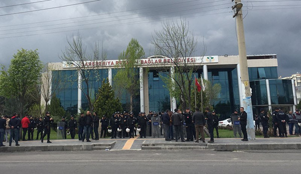 Mazbataları verilmeyen HDP'li meclis üyeleri: Buna ne kılıf bulacaklar? - Resim : 1