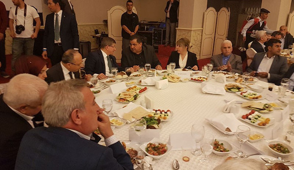 Davutoğlu: Tekleştirici değil, ortak akıl, ortak aidiyet, ortak hukuk - Resim : 1