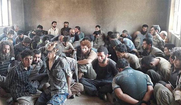 Türkiye vatandaşı IŞİD militanları teslim oluyor - Resim : 1