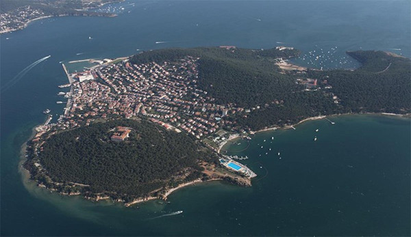 Adalar için hazırlanan imar planı kıyıları yapılaşmaya açacak - Resim : 2