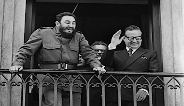 Castro Allende'yi daha 1971'de uyarmıştı - Resim : 1
