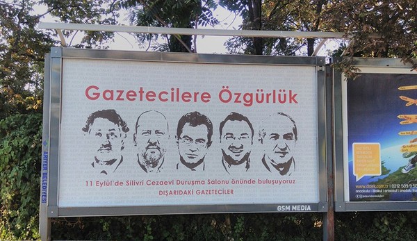 Tutuklu gazeteciler için sokağa çıktılar - Resim : 4