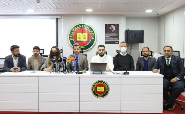 Diyarbakır Barosu'ndan bölgede ihlal raporu: 72 ölüm, 157 yaralı - Resim : 1