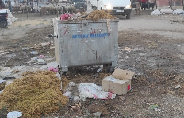 Mersin'de, hayvan pazarlarındaki satıcılara 500 TL'lik 'zoraki bağış' makbuzu - Resim : 2