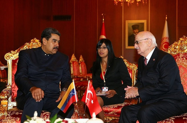 Venezüella Devlet Başkanı Maduro Türkiye'de - Resim : 1