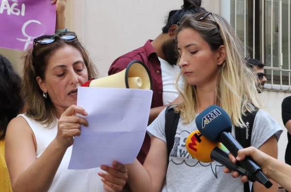 Kadın Savunma Ağı: Kürtaj haktır, fişleme suçtur - Resim : 1