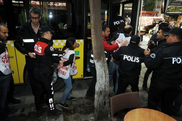 İstanbul'da 165 gözaltı - Resim : 4