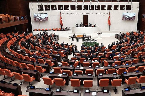 Yöneylem'in son anketi açıklandı: Kılıçdaroğlu, Erdoğan'ı geçti - Resim: 10