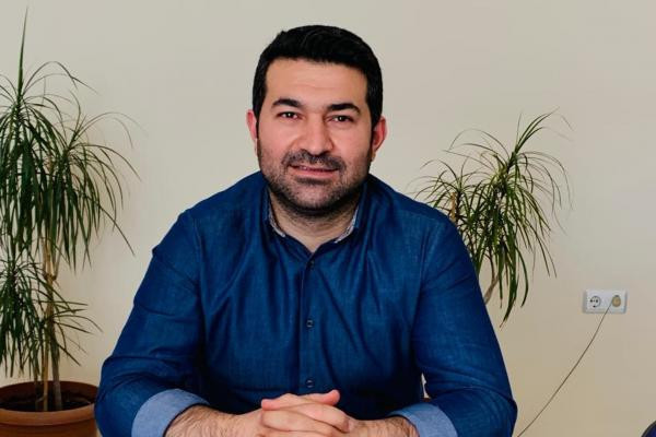 HDP’li Eş Başkanlardan CHP’ye Hasan Akgün tepkisi: CHP kendisi ile çelişiyor - Resim : 1