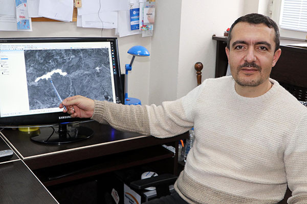Van Gölü Havzası'ndaki barajlar küçüldü: 'Bizi ciddi bir kriz bekliyor' - Resim : 2