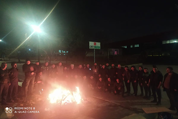 Antep'de Karpen işçileri direnişe geçti - Resim : 1