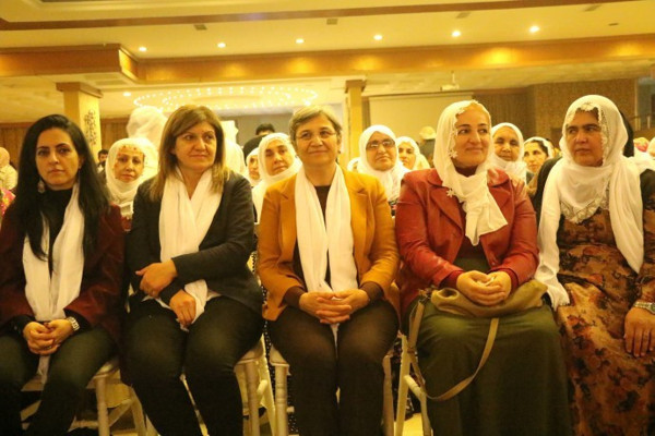 Barış Anneleri: 20 yıldır barış istiyorlar - Resim : 4