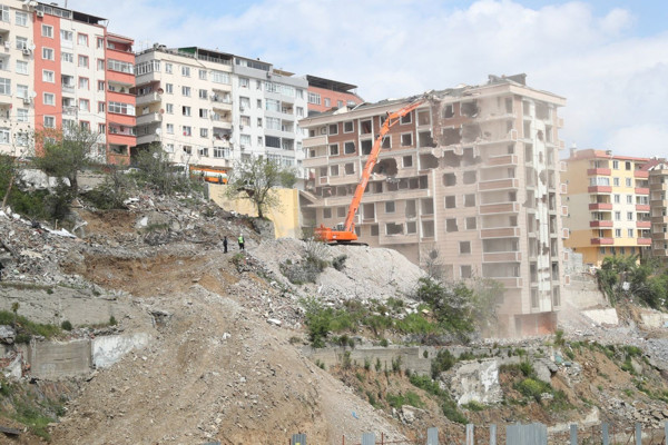 Danıştay, Bakanlığı inandırıcı bulmadı: Somut rapor yok - Resim : 1