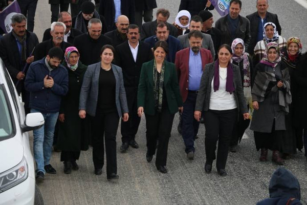 'Kayyımların hepsini silip atacağız, arkalarına dahi bakamayacaklar' - Resim : 2