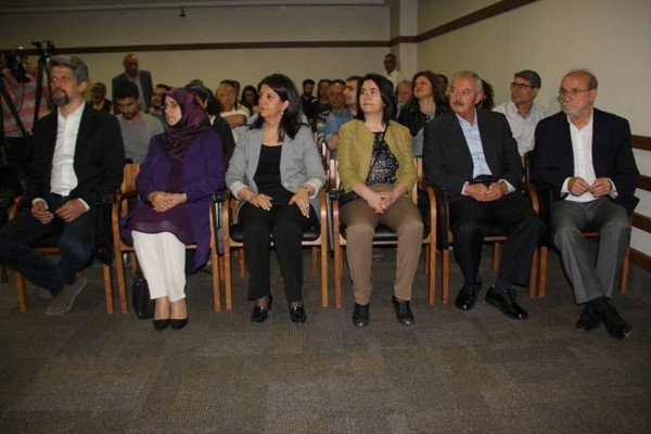 Buldan: Seçimler zulmün bitmesi için tarihi bir fırsat - Resim : 1