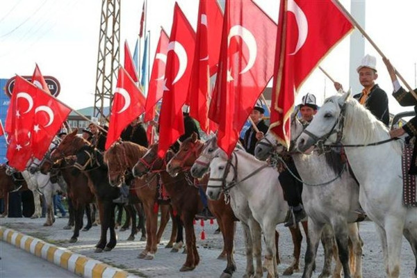 'OHAL'i biz kaldırdık' dedi ama biz getirdik demedi - Resim : 1