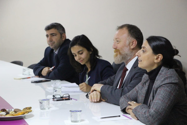 AB'den HDP'ye ziyaret - Resim : 1