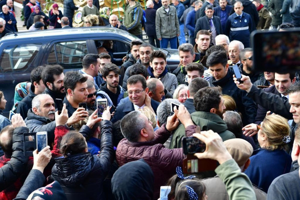 İmamoğlu: Maaşını alıp hizmet etmeyen varsa, ben söylemeden bırakıp gitsin - Resim : 1