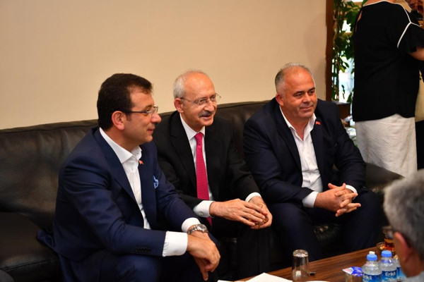 Kılıçdaroğlu ve İmamoğlu Çatalca'da AKP'li belediyeyi ziyaret etti - Resim : 1