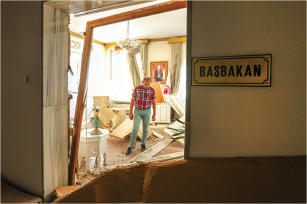 15 Temmuz'da F16'lar nötron atmadıysa Meclis'e bomba atılmadı!.. - Resim : 1