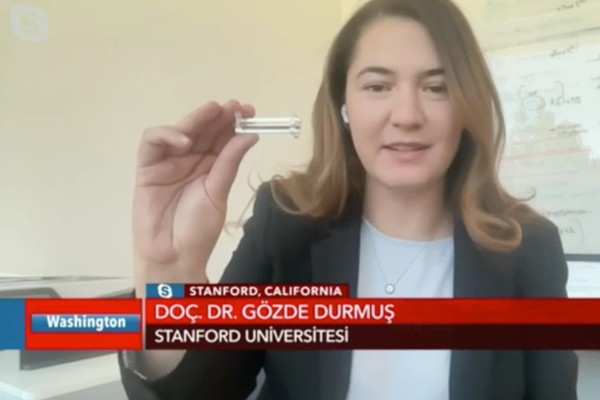Stanford Üniversitesi’nde görevli Doç. Dr. Durmuş, 5 dolarlık çiple kanseri teşhis ediyor - Resim : 1