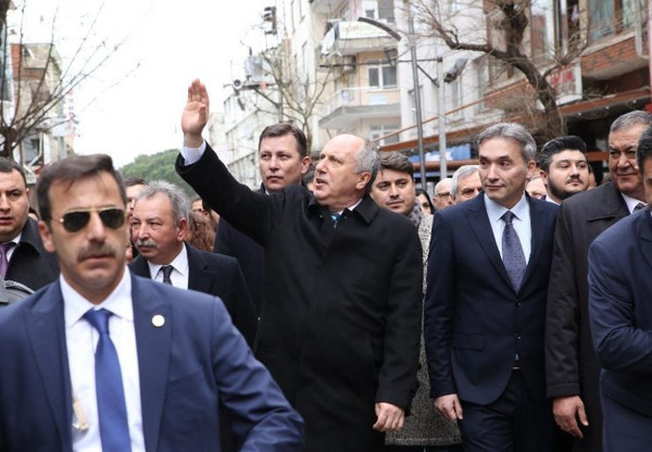 İnce: Küsülseydi ben küserdim - Resim : 1