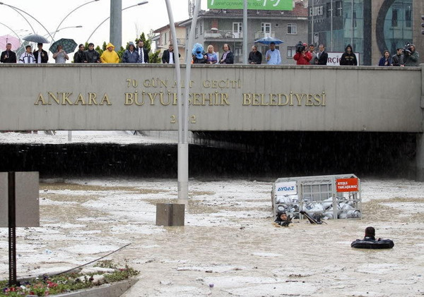 Ankara'nın başından geçen 23 yıllık felaket - Resim : 8