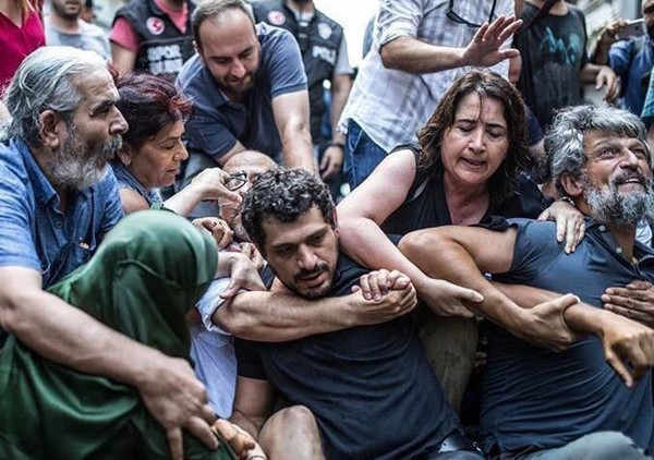 Arat Dink'in gözaltına alınmasını HDP'li vekiller engelledi - Resim : 1